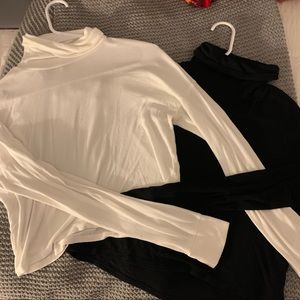 BUNDLE American Eagle Black and White Turtle Necks
